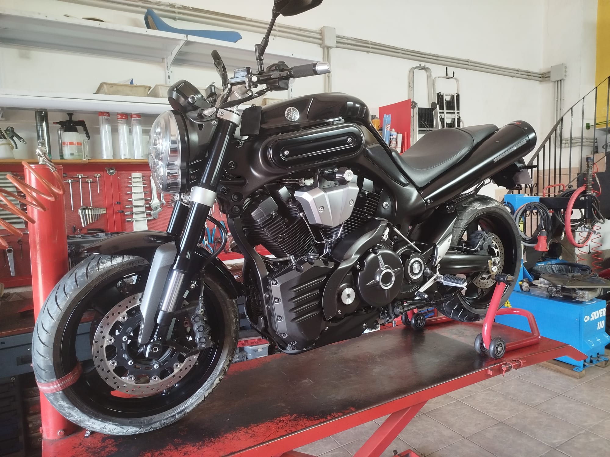 Moto 11