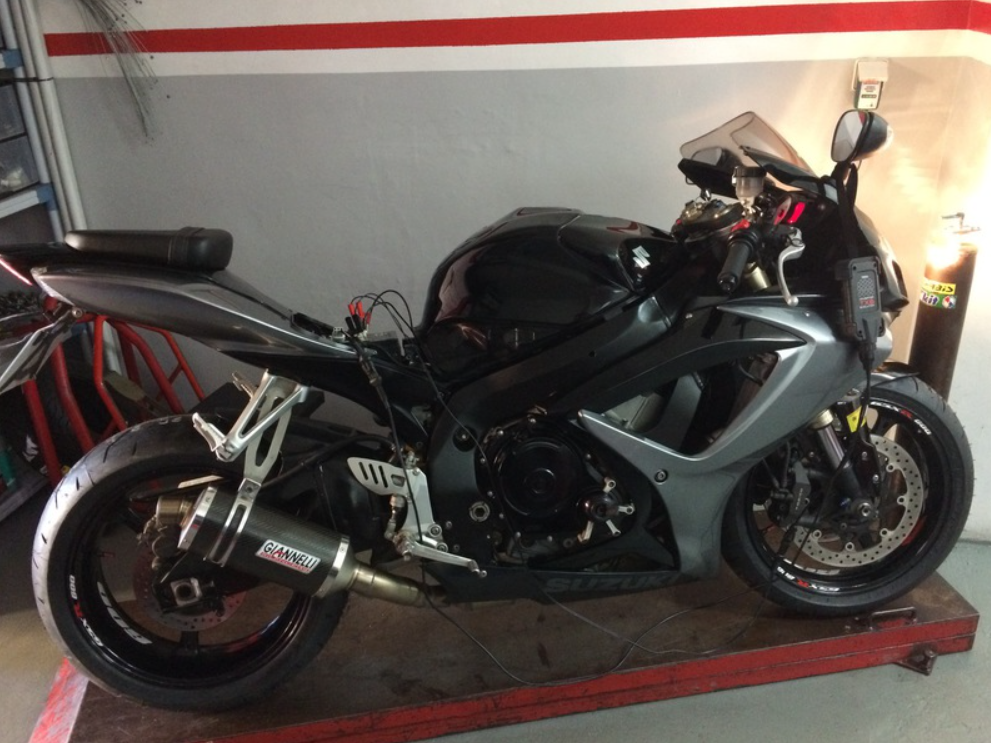 Moto 15